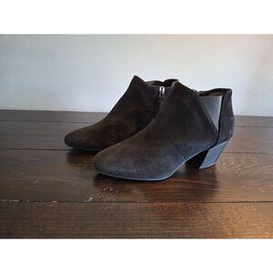 Aquatalia Fabrizia Black Suede Ankle Bootie/NWOB, Size 5.5